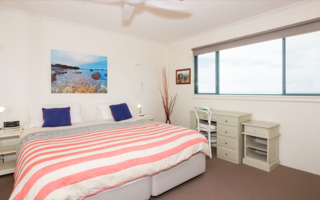 SELF-CATERING ACCOMMODATION