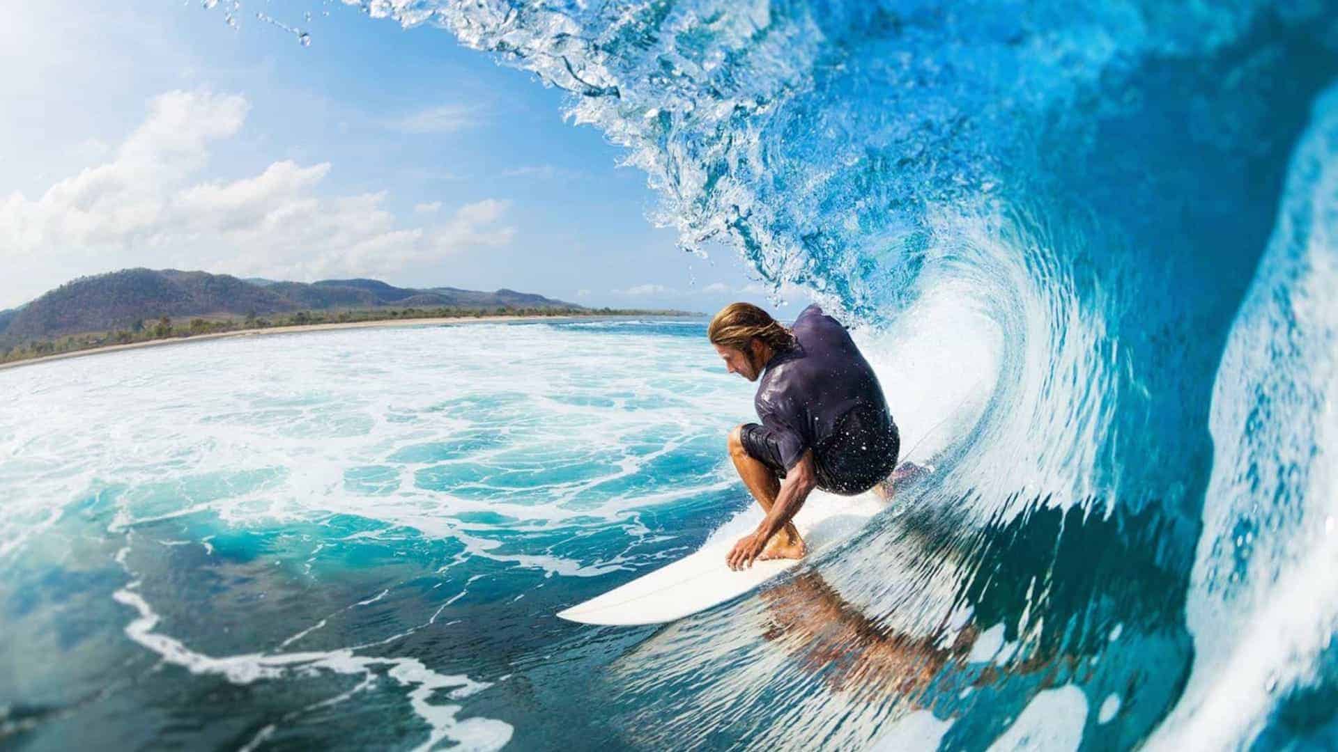 Learn to Surf Currumbin Alley Surf School Gold Coast